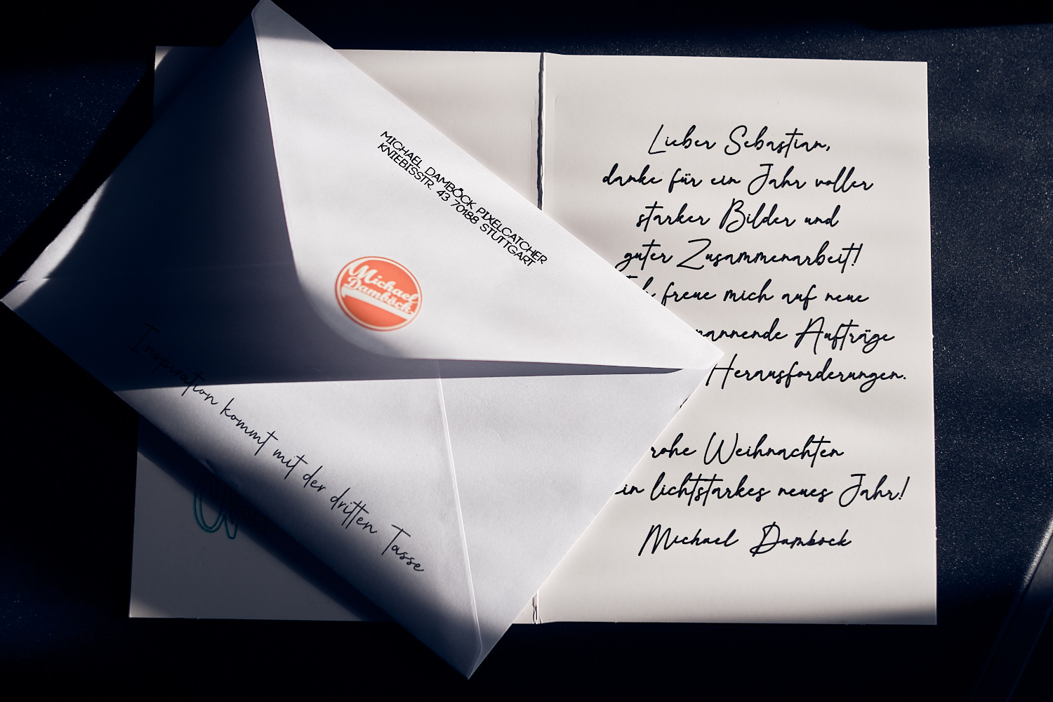 Handgeschriebener Brief mit Umschlag und persönlichem Siegelsticker – Weihnachtsmailing Vollservice